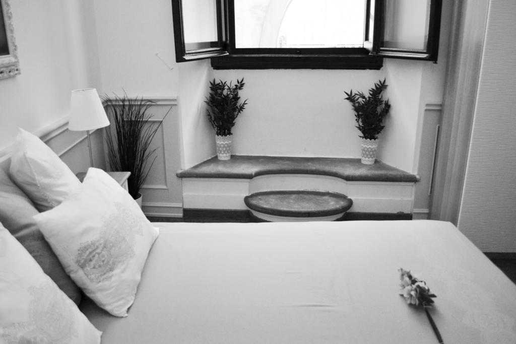 Pontevecchio Relais Bed and Breakfast Φλωρεντία Δωμάτιο φωτογραφία