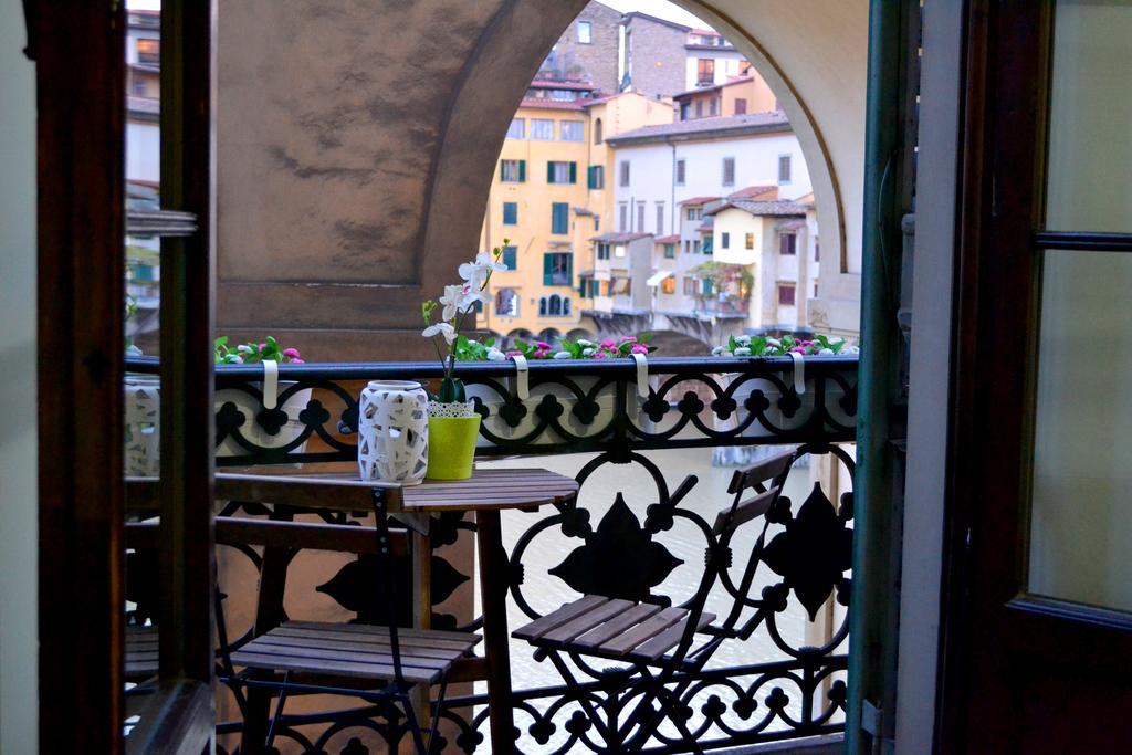 Pontevecchio Relais Bed and Breakfast Φλωρεντία Δωμάτιο φωτογραφία